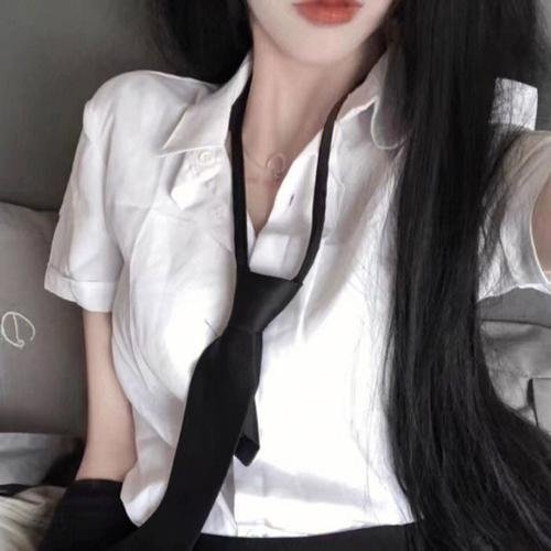 春光乍泄